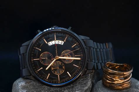 What is a Chronograph Watch? A Beginner's Guide to Its Worth - The ...