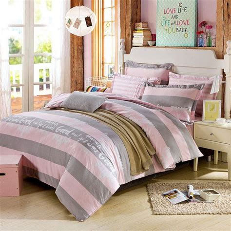 Pink And Gray Bedding Sets For Peaceful Atmosphere In The Bedroom