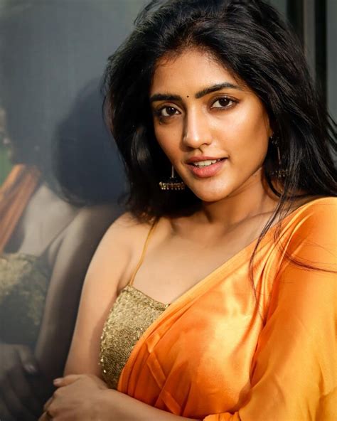 Telugu Actress Eesha Rebba Amazing Photos In Orange Saree Goes Viral