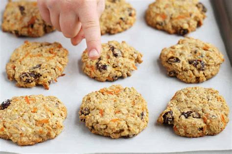 Best Healthy Oatmeal Cookies with Apple and Carrot