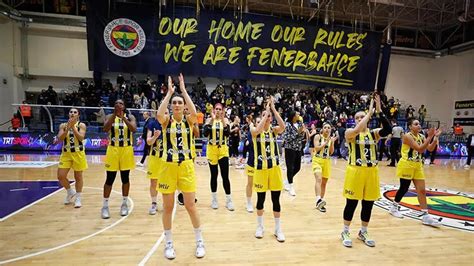 Kadınlar Basketbol Süper Ligi nde ilk finalist Fenerbahçe Safiport