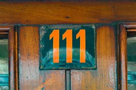 Engelen Getallen: De Betekenis Van 111 In De Liefde