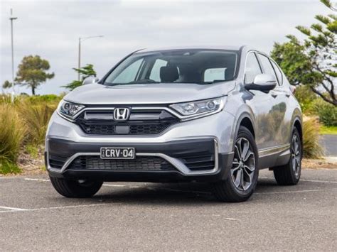 Honda Cr V Review Price And Specification Carexpert