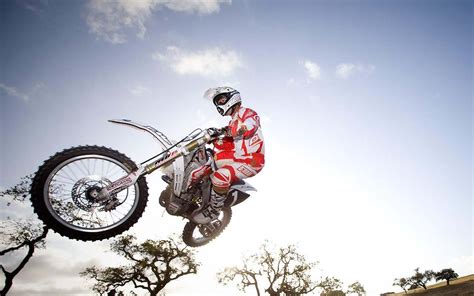 Gambar Wallpaper 3d Motocross Gambar Dp Bbm