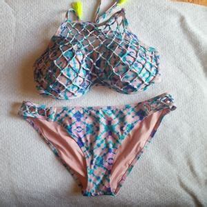 Shade Shore Swim Shade Shore Black Floral Bikini Top Poshmark