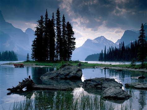 World Visits: Canada's National Park World Heritage