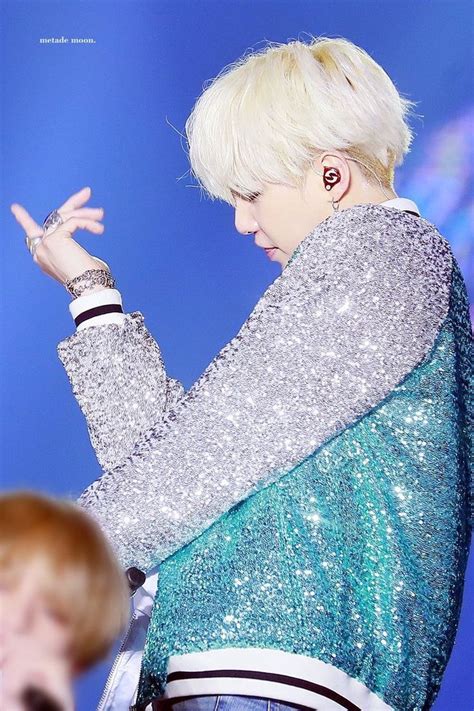 Wings Tour The Final Seoul Dec 8 10 2017 Suga WingsTourFinal