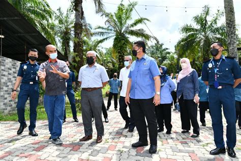 Sekitar Sesi Kunjungan Hormat Yb Dato Haji Mohd Noorazam Bin Dato