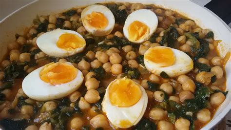 Garbanzos Con Espinaca Y Bacalao Una Delicia Para Disfrutar