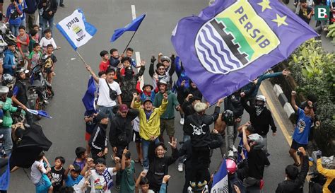 Foto Sambut Kedatangan Skuad Persib Usai Juara Championship Series BRI