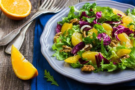 Receta De Ensalada De Escarola Y Col Lombarda Rica En Antioxidantes