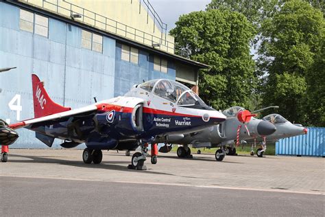 RAF Cosford Airshow Hawker Siddeley Harrier T 4 XW 175 I Flickr