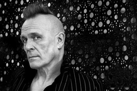 worker bee meet john robb journalist author  musician