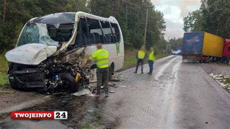 W Szpitalu Zmar Kierowca Autobusu Kt Ry Zderzy Si Z Tirem W Konotopie