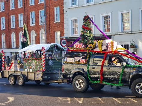 Christmas Parade Buckingham Town Council