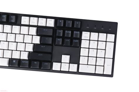 Геймърска Механична клавиатура Keychron C Hot Swappable Full Size Gateron G Pro Brown Switch