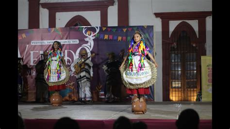 Danza De Las Ollas Ballet Lindo Michoacán Y Orquesta Ireta Keri