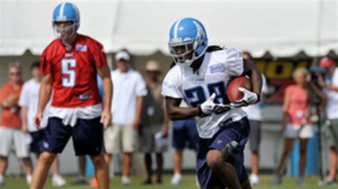 Titans Unveil Oilers Throwback Helmets During Morning Practice