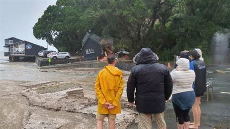 Auckland Weather Heavy Rain Flooding Up To Four Dead State Of