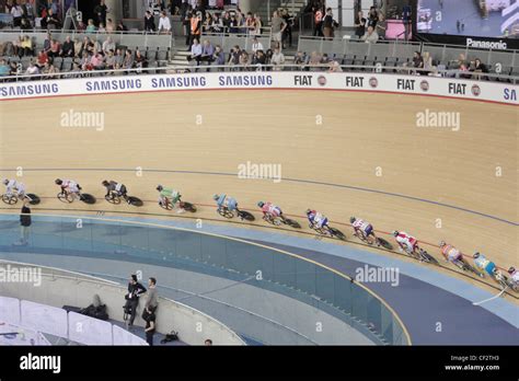 London olympic velodrome track cycling bike racing Stock Photo - Alamy