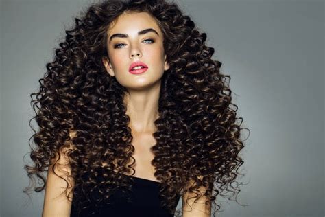 Comment Réaliser Une Permanente Pour Ses Cheveux