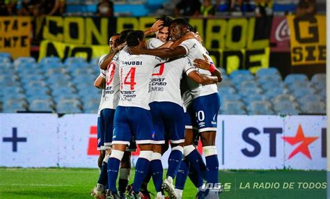 Nacional venció a Peñarol en la tanda de penales en el primer clásico