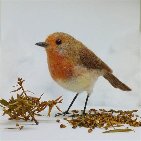 Needle Felted Robin Robin Redbreast Gifts For Twitcher Etsy Felt