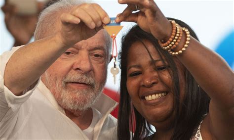 Lula Assina Medida Provis Ria Que Retoma O Minha Casa Minha Vida