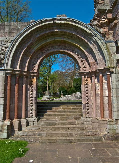 Dryburgh Abbey Stock Image Image Of Scotland Historic 24707253
