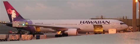 Hawaiian Airlines Review - Travel Tripz