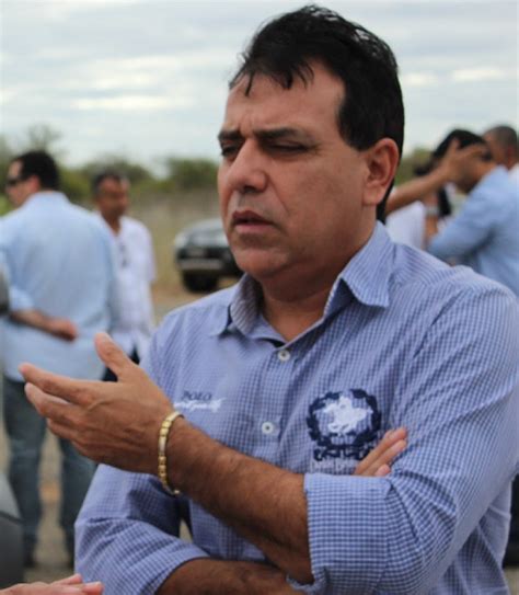 Em Belmonte Prefeito Marcelo Pereira Anuncia Inaugura O De Mais Duas