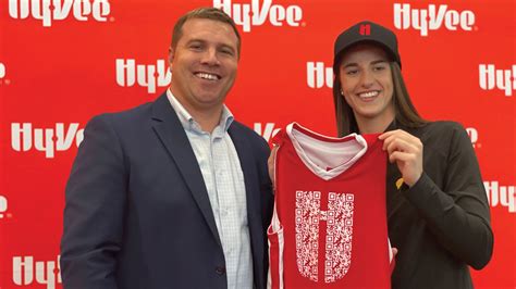 Caitlin Clark - LawraLeonara