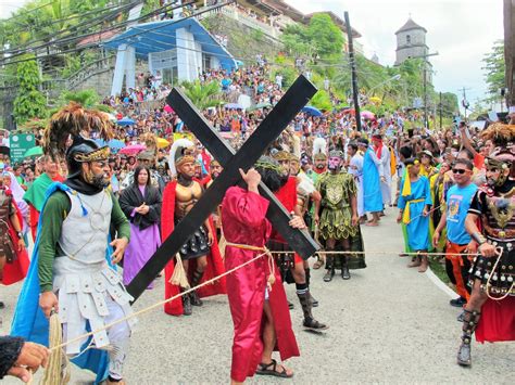 Gridcrosser Customs Costumes And Colors The Moryonan Of Marinduque