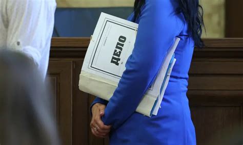 Проверяват прокурорa по „Барселонагейт“ за полагане на извънреден труд ...