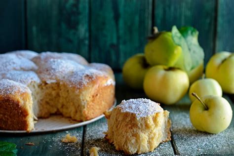 Torta Di Mele Irlandese Rustica E Umida Ricoperta Da Un Velo Croccante