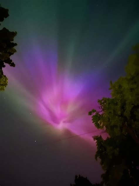 Jaw Dropping Northern Lights From Massive Solar Flares Amaze Skywatchers Around The World We