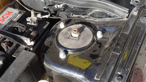 Кофейные заглушки передних стоек. — Lada Гранта (1G), 1,6 л, 2013 года ...