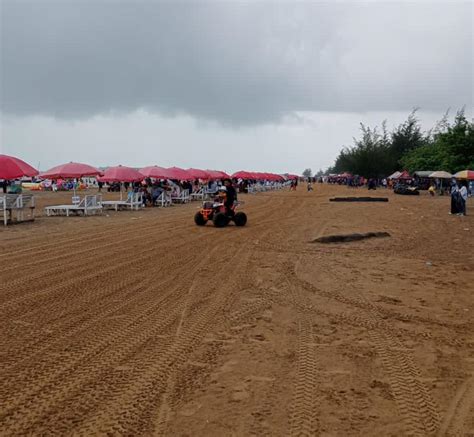 Pantai Batakan Baru Paling Diminati Wisatawan Selama Libur Sekolah Dan