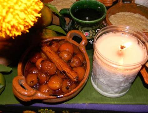 Tejocote En La Ofrenda Tradicional De Muertos Y Recetas Para Prepararlo