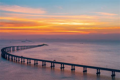 港珠澳大橋――世界最長跨海橋 旅遊資訊 香港中國旅遊出版社