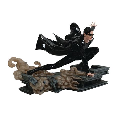 The Matrix Gallery Trinity Deluxe Statue Entertainment Earth