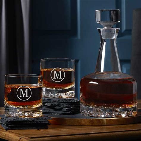 Personalized Whiskey Decanter And Glasses Set - Glass Designs