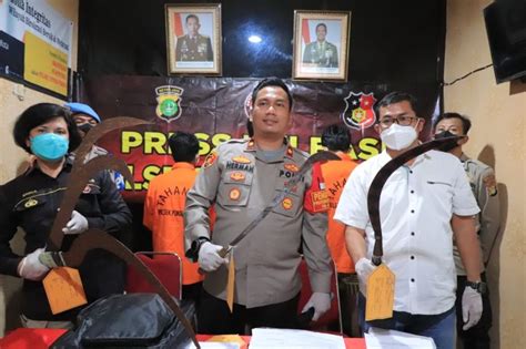 Tawuran Berdarah Antar Geng Di Bekasi 3 Remaja Bercelurit Diciduk