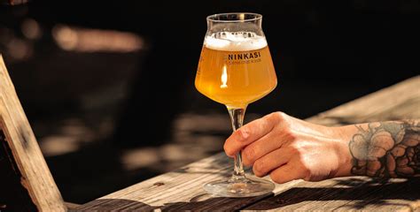 La ère blonde sans alcool Ninkasi Ninkasi
