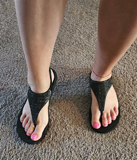 Beautiful Feet And Sexy Thongs R Thongsandals