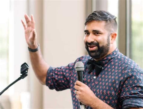 menjadi mc  baik  sukses lokerpintarid