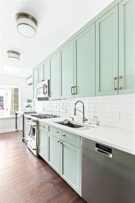 A Mint Green Classic Kitchen Sweeten