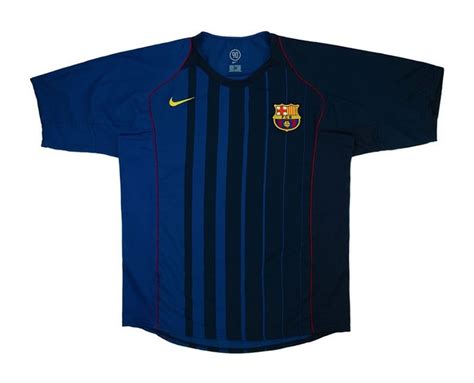 FC Barcelona 2005 06 Third Kit