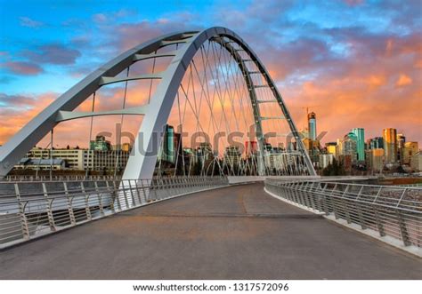 3,381 Edmonton Buildings Images, Stock Photos & Vectors | Shutterstock