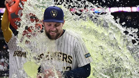 Milwaukee Brewers Win 8th Straight In Continued Shellacking Of